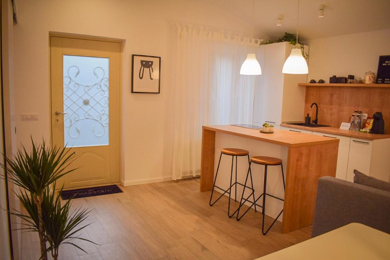 Voya Nordic Apartment-A Luxury Oasis In The Old Town Brasov Exterior photo